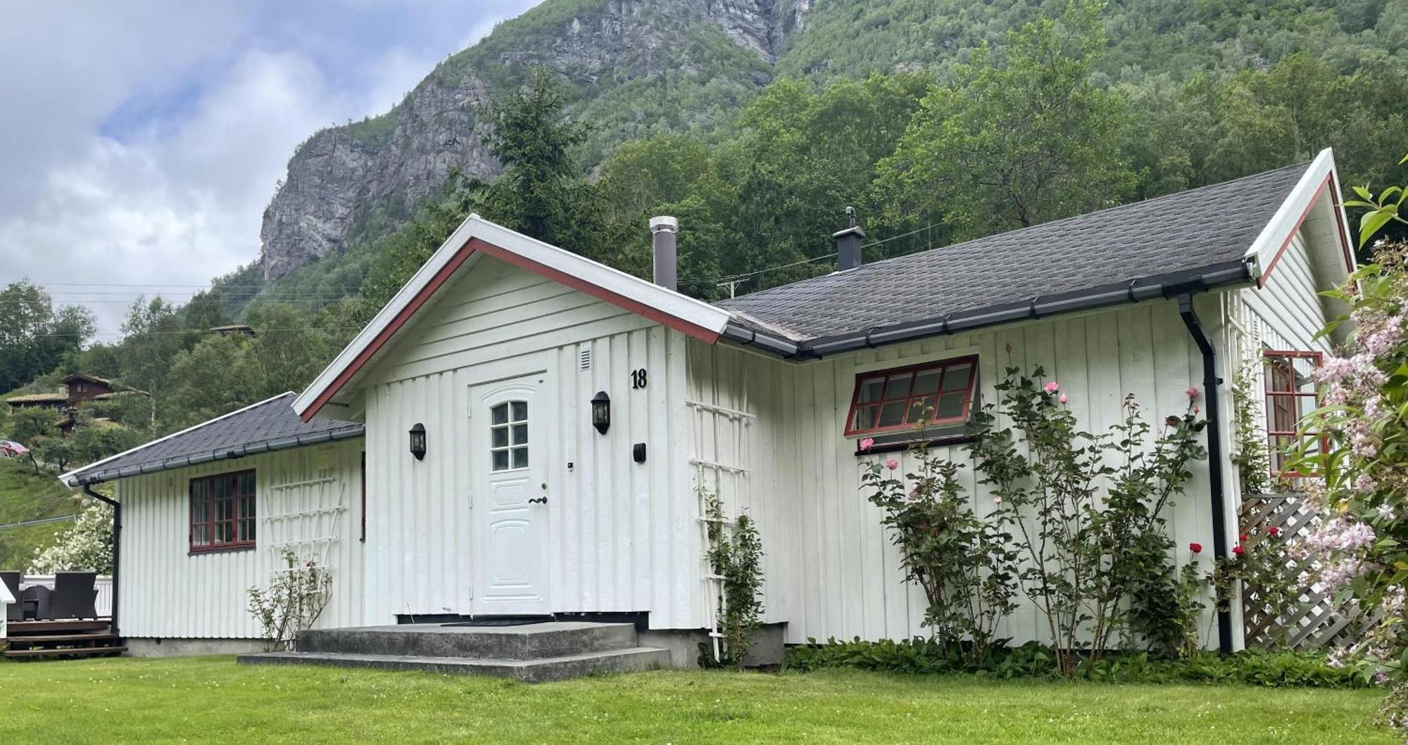 Dalhus - House With Jacuzzi Villa Norddal Kültér fotó