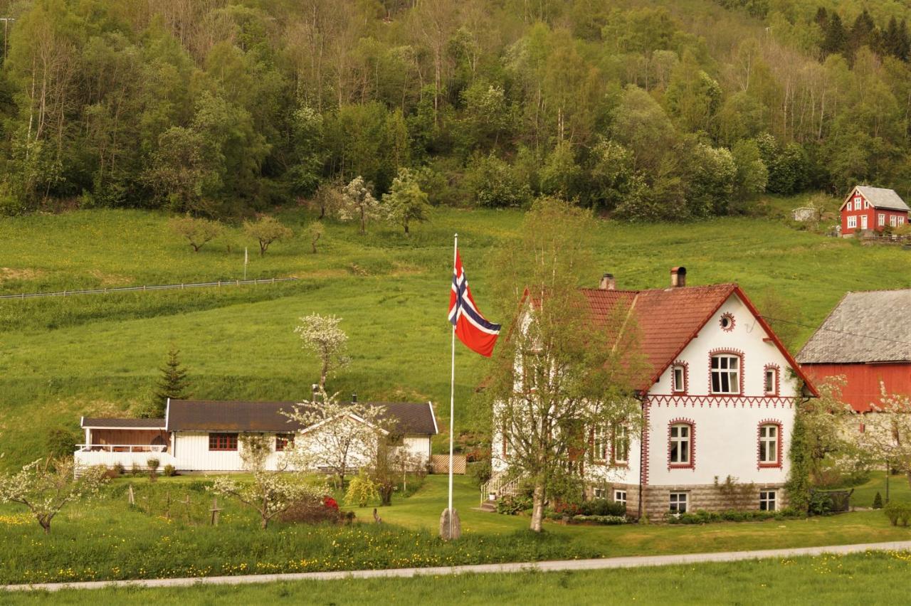 Dalhus - House With Jacuzzi Villa Norddal Kültér fotó